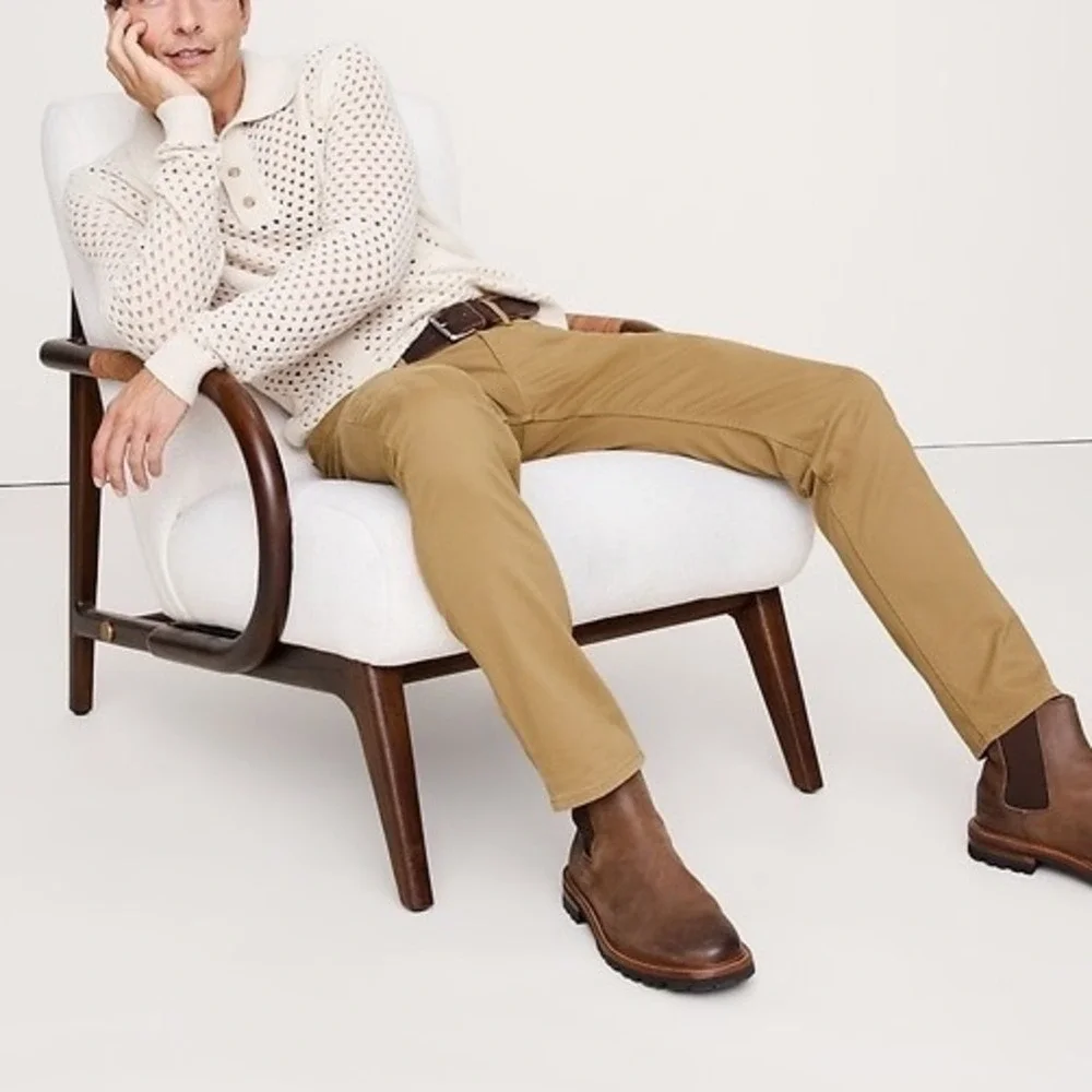Banana Republic Slim Fit Traveler Pant - Size 42x32 - Whiskey Brown - NWOT‎